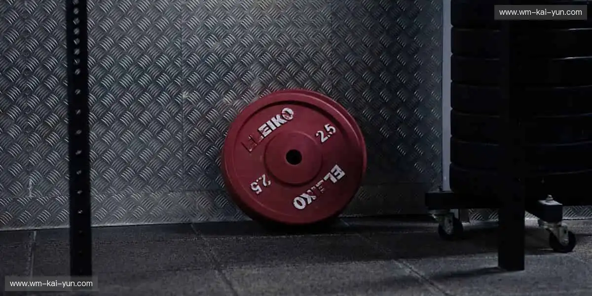 📱【指尖掌控】一键切换赛场，精彩永不缺席！